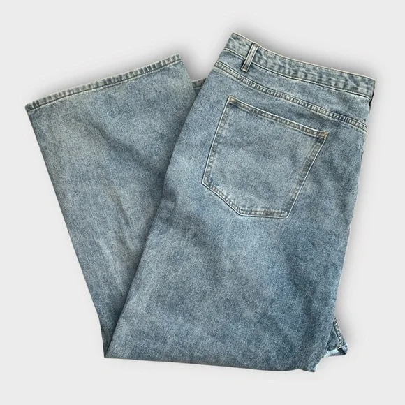 NWT PrettyLittleThing Ripped Jeans - Picture 3 of 6